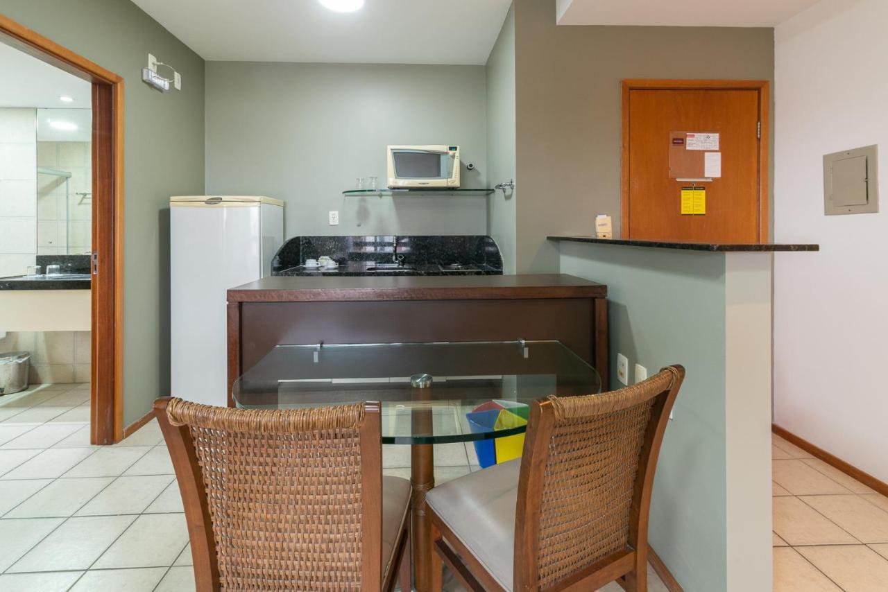 OTH1401 Flat na Ilha do Leite, Recife, um quarto. Fica em um dos mais importantes polos médicos do país Esterno foto